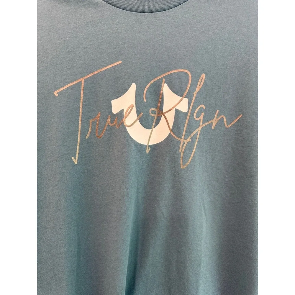 True‎ Religion Men's size Small t-shirt, blue